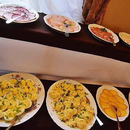 Hotel Dwór W Zabużu 4*