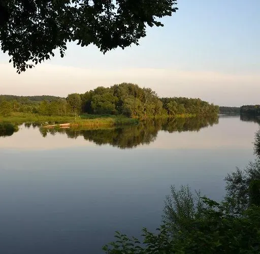 ホテル Dwor W Zabuzu