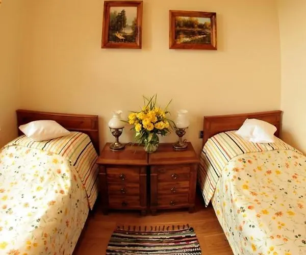 Dwor W Zabuzu 4* Zabuże